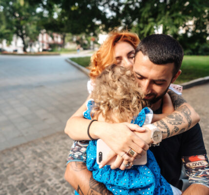 Trauma i PTSD w rodzinie: jak wspierać bliskich i szukać pomocy 5 Trauma i PTSD w rodzinie: jak wspierać bliskich i szukać pomocy